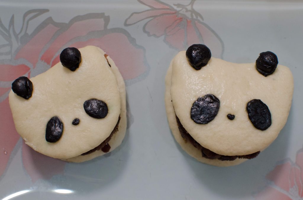 Panda steamed buns